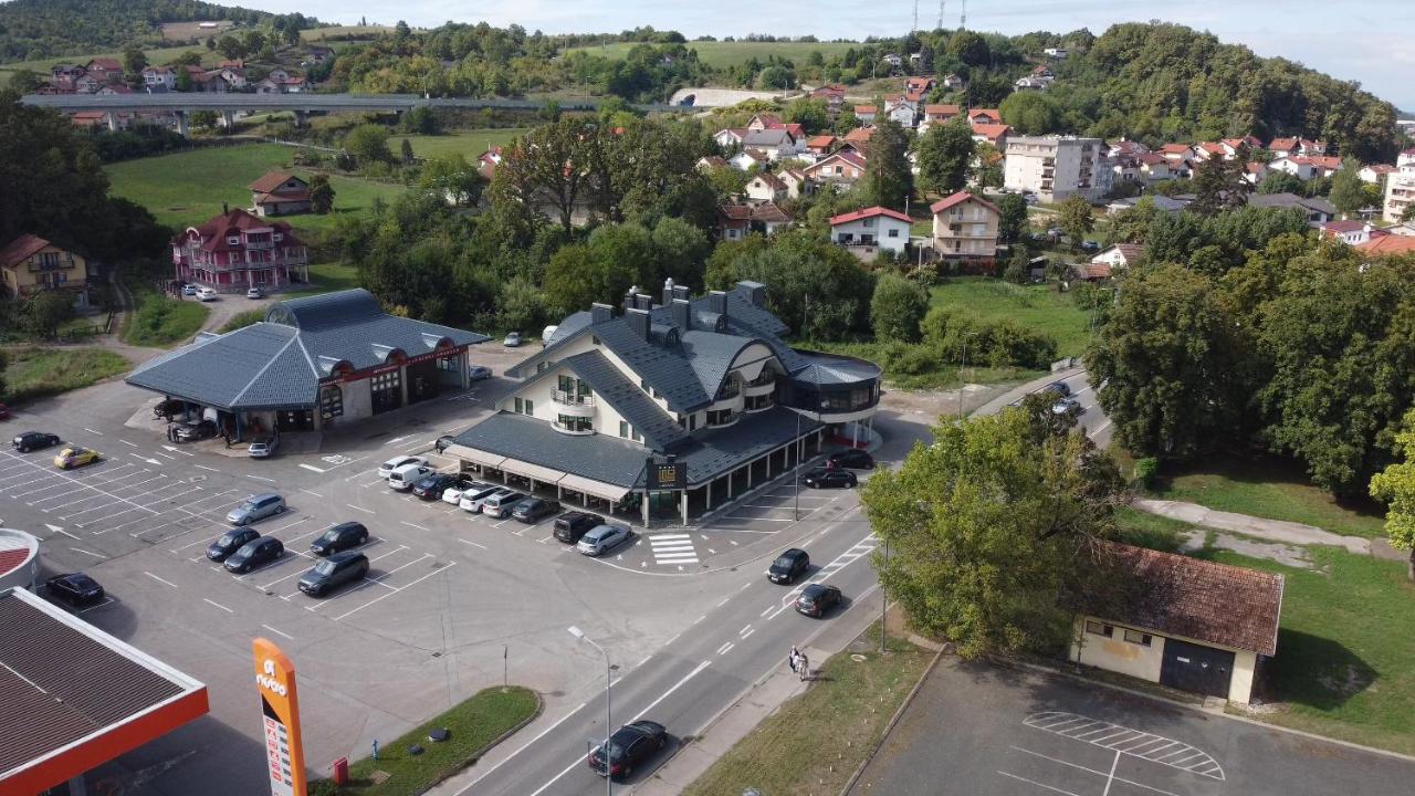 Hotel Laktasi Bagian luar foto