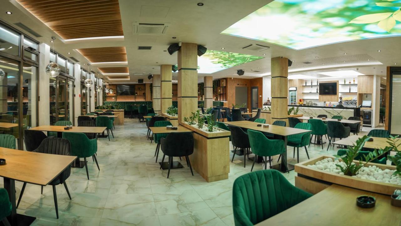 Hotel Laktasi Bagian luar foto